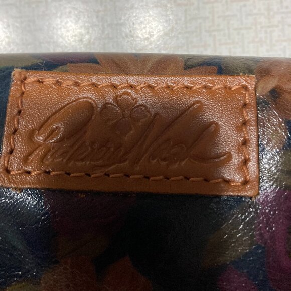 Patricia Nash Peruvian Painting Leather Wristlet/Clutch - Picture 3 of 14